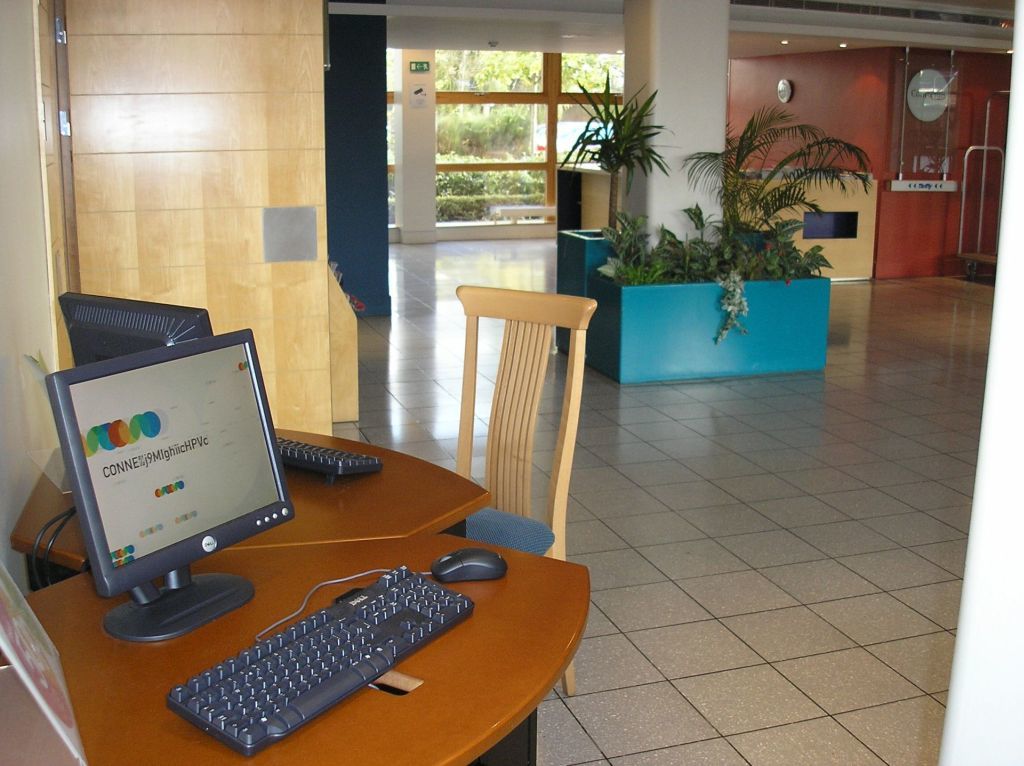 St Giles Heathrow - A St Giles Hotel Feltham Экстерьер фото